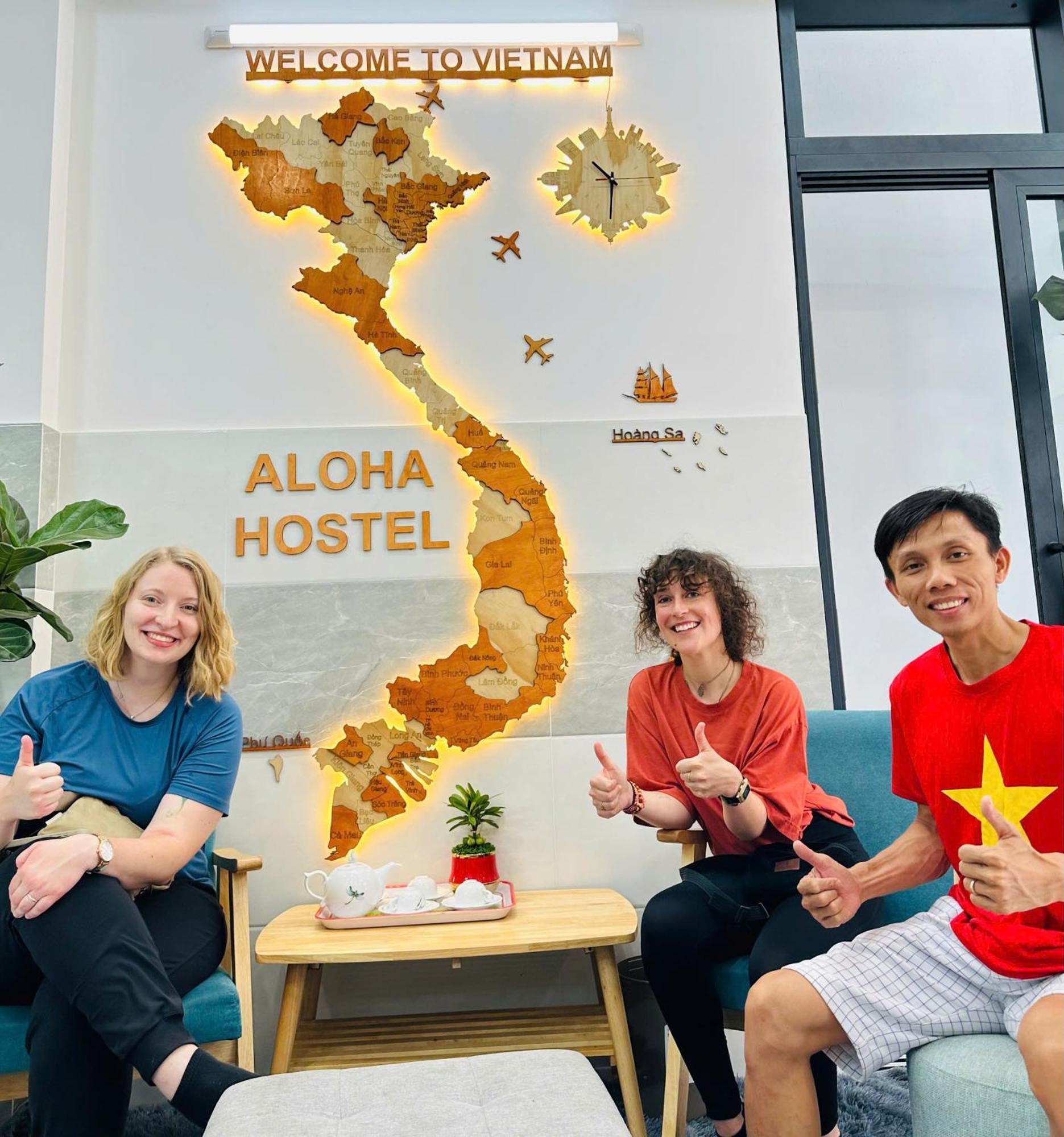 Aloha Saigon Premium Hostel By Local Travel Experts - Newly Opened, Less-Touristy Location, Spacious Rooms, Glass Shower Bathroom, Free Breakfast & Walking Tour Ciudad Ho Chi Minh  Exterior foto