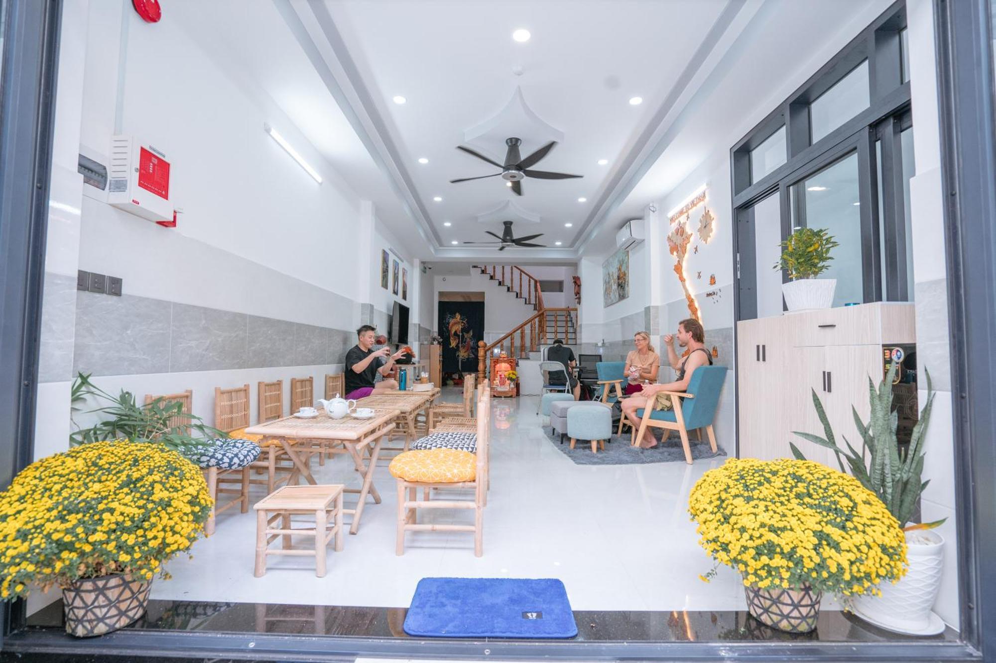 Aloha Saigon Premium Hostel By Local Travel Experts - Newly Opened, Less-Touristy Location, Spacious Rooms, Glass Shower Bathroom, Free Breakfast & Walking Tour Ciudad Ho Chi Minh  Exterior foto